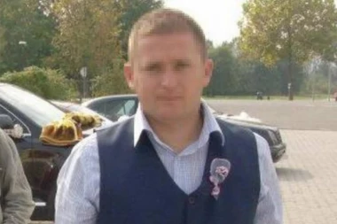 ZBOG NEČIJE LUDOSTI, ODE NAŠ BANE! MOGAO JE DA MU POMOGNE! Porodica i komšije se opraštaju od nastradalog BRANISLAVA koji je ostao zaglavljen u kolima! Optuženi na slobodi!