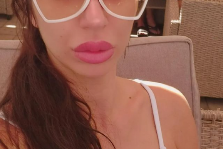 Miljana Kulić sa sinom Željkom Kulićem