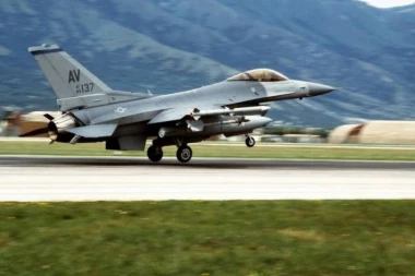 NJEGOVA JEDINICA JE PRVA U SVETU OBORILA AMERIČKI F-16: Preminuo pukovnik Mirko Zinaić!