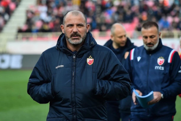 STANKOVIĆ VEĆ ZASUKAO RUKAVE: Evo ko sve stiže sa Dekijem na Marakanu!