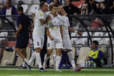 REPUBLIKA SAZNAJE: Večiti u ratu za dete Crvene zvezde!