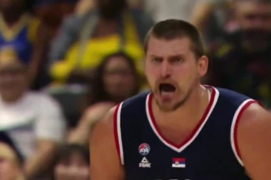 JOKIĆ ZAGRMEO KAO NIKAD PRE! Reči Džokera ODZVANJALE na parketu! Evo šta je PORUČIO saigračima! (VIDEO)