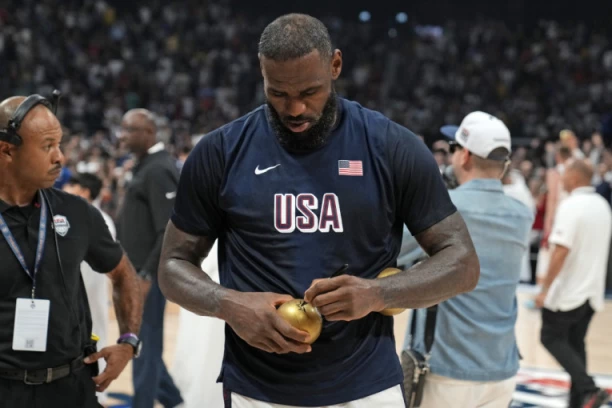 TEŽAK PEH ZA AMERE! Lebron NEIZVESTAN za Srbiju! Ali, nije jedini! I NJEGOV nastup je pod znakom PITANJA!