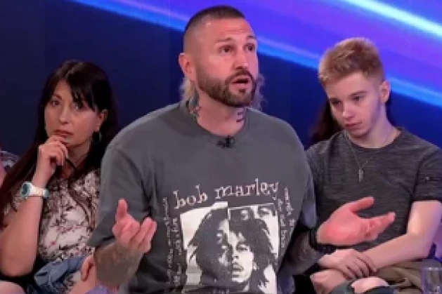 ŠA direktno PRETIO Mioni u UŽIVO programu, HITNO PREKINUTO EMITOVANJE EMISIJE! ŠA direktno PRETIO Mioni u UŽIVO programu, HITNO PREKINUTO EMITOVANJE EMISIJE!