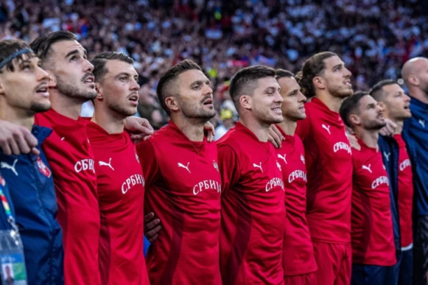 TADIĆEVO POVLAĆENJE IZ NACIONALNOG TIMA MU TEŠKO PALO: Reprezentativac Srbije poslao emotivnu poruku kapitenu!
