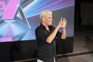 UROŠ STANIĆ DOBIO ŠOK-PORUKU OD "OCA"! Danas ima poseban razlog za slavlje! (FOTO)