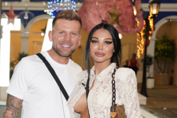 MAJA I STANISLAV UHVAĆENI ZAJEDNO! Nakon VESTI DA JE TRUDNA, Krofak starleti PRUŽIO DRUGU ŠANSU?!