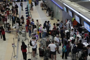 ZABORAVITE NA BORDING KARTE I ČEKIRANJE! Dešava se najveća promena u ovim avio-kompanijama!