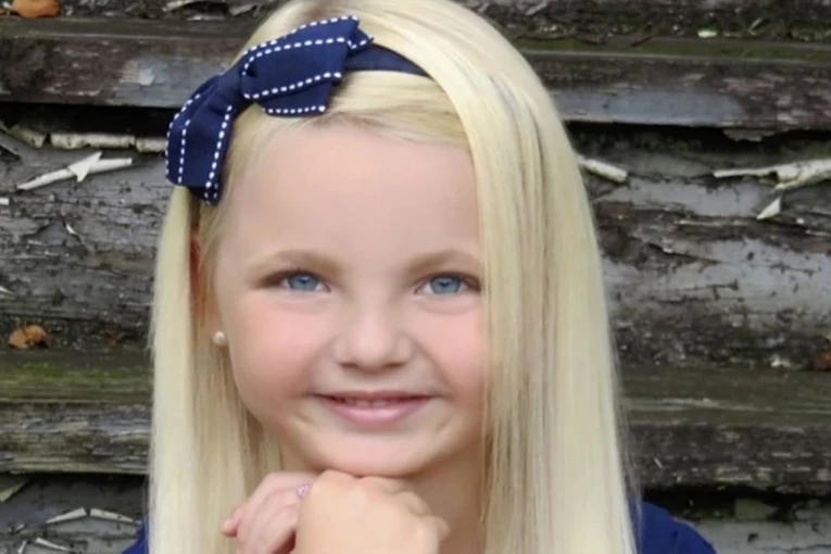 NEKADA JE BILA NAJLEPŠA BEBA NA SVETU, MAJKA NA NJOJ ZGRTALA MILIONE! Sada je odrasla i totalno se promenila, evo kako izgleda danas (FOTO)