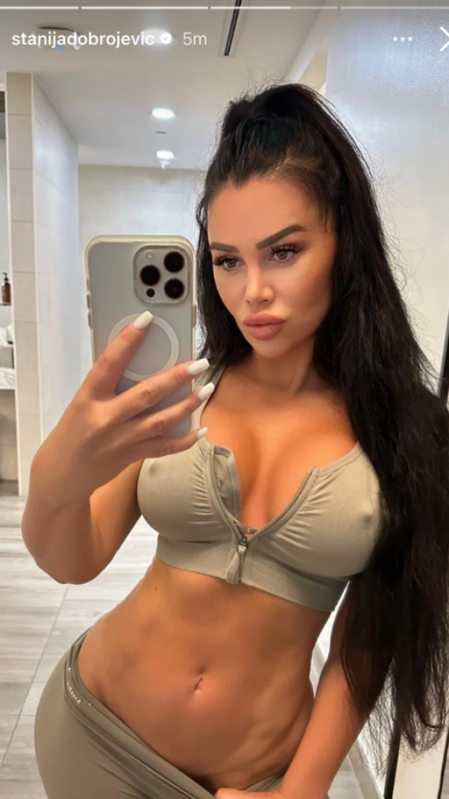 STANIJA ZAUVEK OTPISALA ASMINA: Starleta na IVICI SUZA zbog KRAHA njihove ljubavi - spomenula i Aneli!