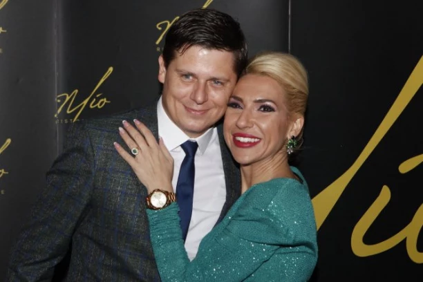 PRVA IZJAVA JOVANE JEREMIĆ O VOJINOJ DEVOJCI: Ja moram sve to da odobrim!