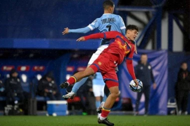 ZVEZDA NE STAJE SA NOVAJLIJAMA! Stiže napadač iz kluba koji je Partizan ZAVIO u crno!