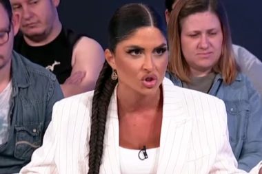 ISPLIVALA NOVA AFERA UDATE JELENE: Bljuje vatru na GLASNIKA koji je raskrinkao da ponovo ima ŠVALERA!