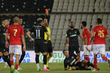 ŠOKANTNA VEST UOČI ŽREBA ZA EVRO KUPOVE: FIFA suspendovala srpski klub - dugovanja su im došla glave!