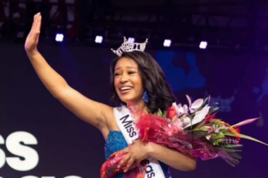 "ČOVEK KOJI ME JE ZLOSTAVLJAO JE OVDE U PUBLICI" Svetom su odjeknule ove reči misice