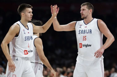 PETRUŠEV DOMINIRA U DRESU SRBIJE, A DELIJE SE "ZAPALILE"! Četvorka sve BLIŽE CRVENOJ ZVEZDI!