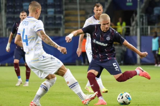 UKRAJINCI I DALJE BRUTALNO PROVOCIRAJU SRBE: Ništa poslovno, samo lično