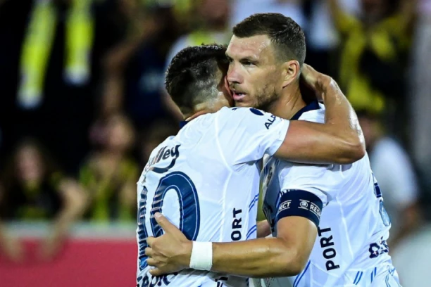GOLEADA U ŠVAJCARSKOJ: Fener bolji od Lugana, Tadić i Džeko dominirali!