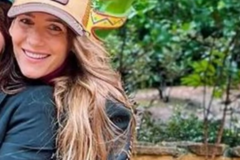 Tamaru fotografišu i njena deca