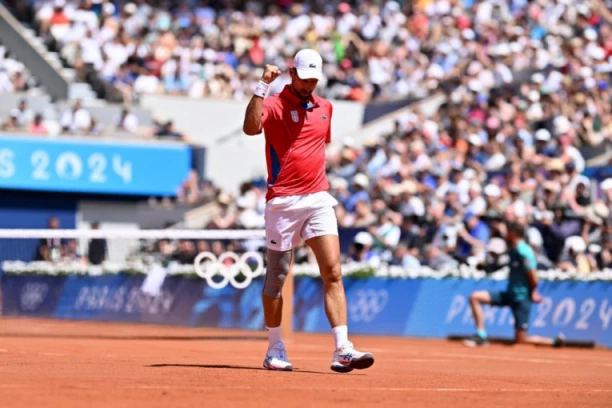 ISTORIJA ĆE NOSITI NJEGOVO IME: Pobedom nad Nemcem Đoković se upisao u anale teniskog sporta - ovo nikome pre njega nije pošlo za rukom!