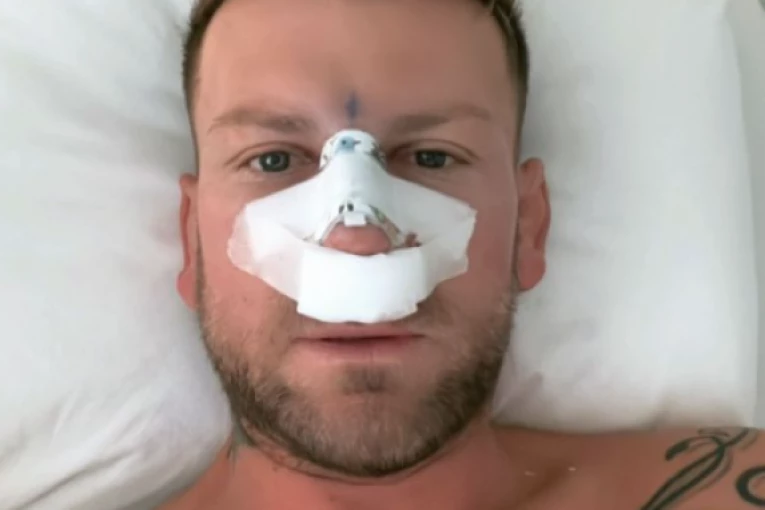 OPERACIJA MMA borca Stanislava Krofaka, objavio sliku OPERACIJA MMA borca Stanislava Krofaka, objavio sliku