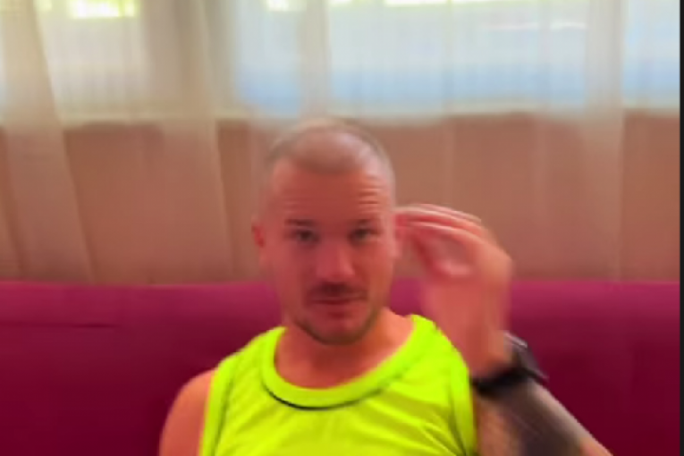 Jelena Marinković uhvaćena sa Munjezom