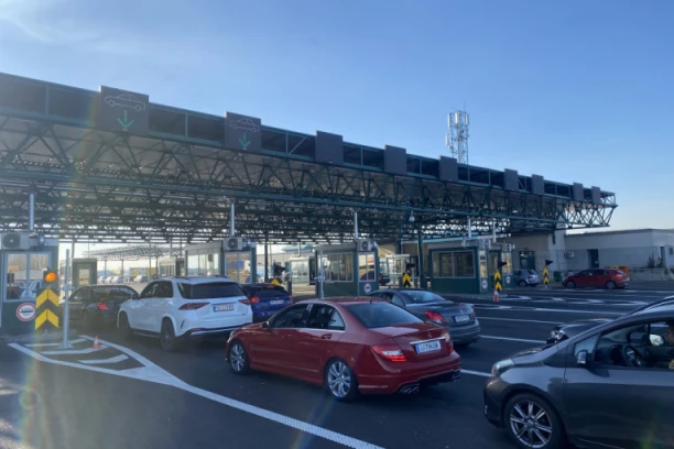 IMA ZADRŽAVANJA NA GRANICAMA! Ovo treba da znate pre nego što krenete na put!