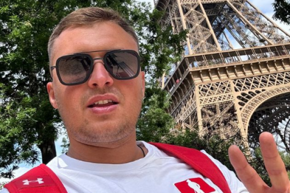 Stefan Karić u Parizu