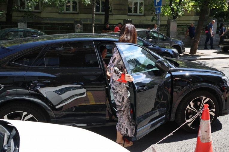 Kaća Živković izašla iz porodilišta