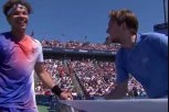 ŠTA URADI, ČOVEČE? I Novak bi mu SKINUO kapu! Da li smo dobili NAJLUĐI POTEZ u istoriji tenisa? (VIDEO)