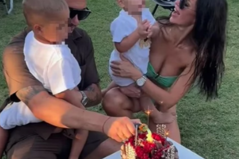 Bojana i Mirko Šijan sa sinovima