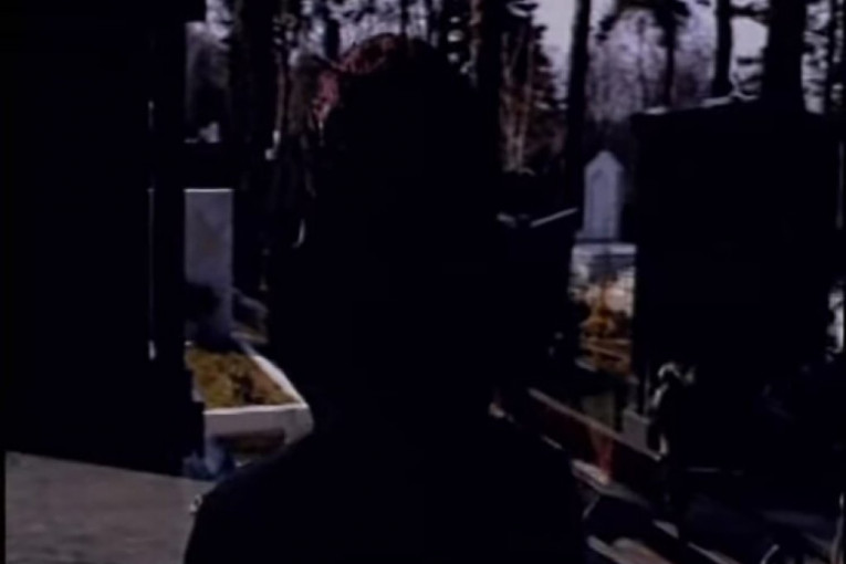 Maja Nikolić snimila spot na groblju