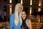KADA JE UŠLA SA POKLONOM, SVIMA JE ZASTAO DAH! Pogledajte šta je Jelena Karleuša POKLONILA Milici Pavlović za rođendan!