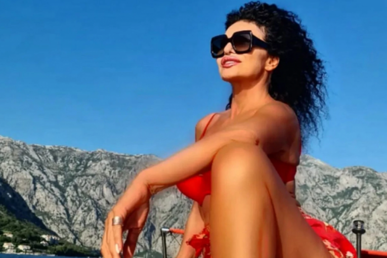 Lidija Vukićević u kupaćem