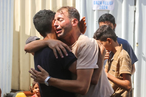 OBJAVLJEN SPISAK 735 PALESTINSKIH ZATVORENIKA: Izrael počinje da ih oslobađa sve!