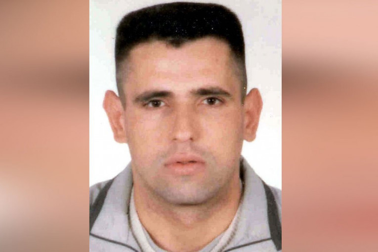 SON KILLED SEVEN AND WOUNDED FOUR IN 25 MINUTES, AND HE DEFENDS HIM AS IF HE SAVED SO MANY LIVES! After 24 years, the father of the Leskovac mass murderer spoke out and shocked everyone!
