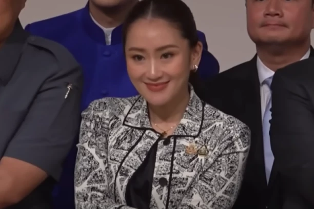 MILIJARDERKA NA ČELU VLADE: Tajland dobio najmlađu premijerku u istoriji zemlje (VIDEO)