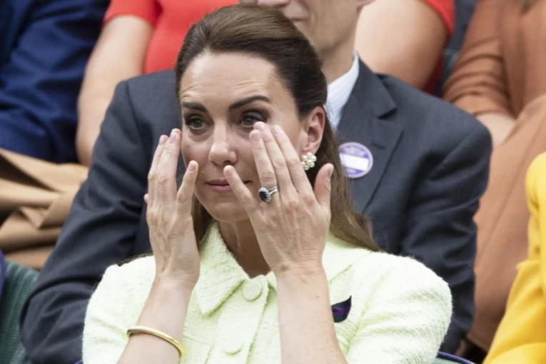 KEJT MIDLTON JE ZBOG VILIJAMA MORALA DA ODUSTANE OD ČETVRTE TRUDNOĆE: Niko nije očekivao da će javno pričati o tome