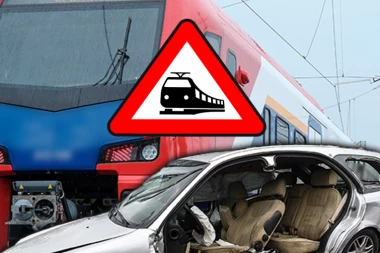 VOZILO OD SILINE UDARA ODBAČENO NEKOLIKO METARA! Detalji udesa kod Loznice: VOZAČ (70) NAKON SUDARA SA PUTNIČKIM VOZOM ZADOBIO TEŠKE POVREDE! (VIDEO)