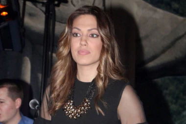 NINA RADULOVIĆ NE DOLAZI SEBI POSLE TUŽNIH VESTI: Teško, surovo i užasno! (FOTO)