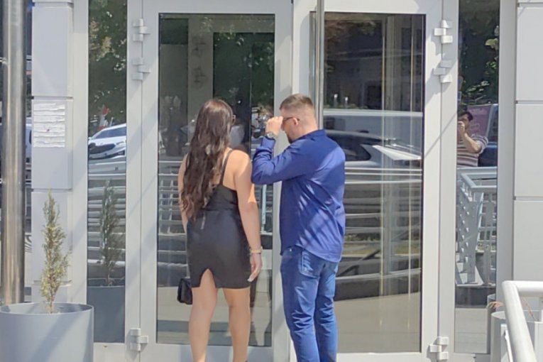 Ana Nikolić sa partnerom