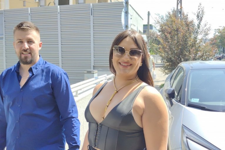 Ana Nikolić sa partnerom