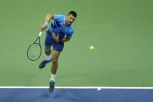 ĐOKOVIĆ OSVETIO BRAĆU: Nole rutinskom pobedom protiv Albota započeo odbranu titule na US Openu!