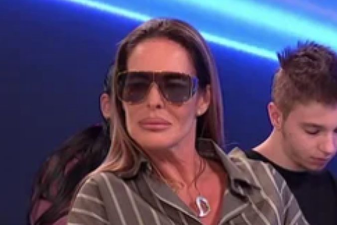 Milena Kačavenda u Narod pita pokazala oči nakon operacije podizanja kapaka