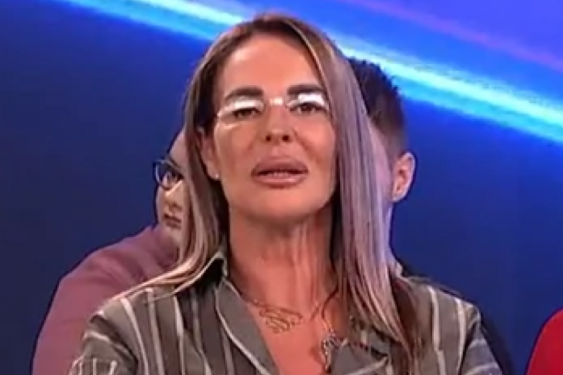 Milena Kačavenda u Narod pita pokazala oči nakon operacije podizanja kapaka