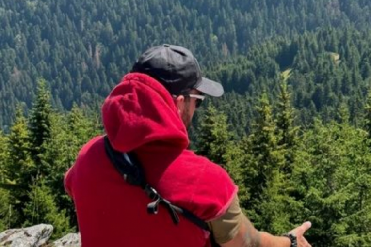 Veljko Ražnatović i Bogdana Ražnatović u prirodi