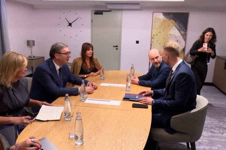 Aleksandar Vučić sa predsednikom Češke