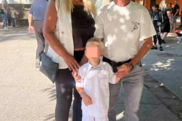 Marija i Siniša Kulić sa unukom Željkom