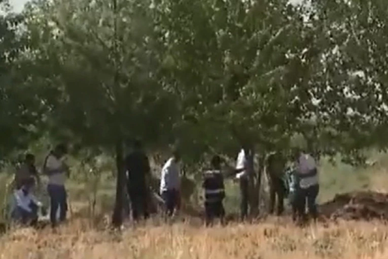 OBJAVLJEN SNIMAK SA NADZORNE KAMERE: Potraga za Narin (8) u Turskoj ne staje, otkriveni novi detalji! (VIDEO)