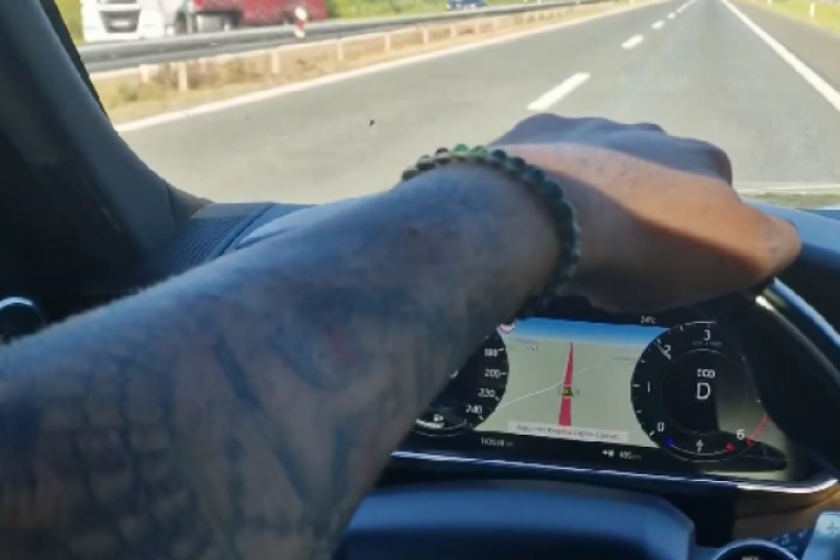 Janjuš Instagram Elita 8